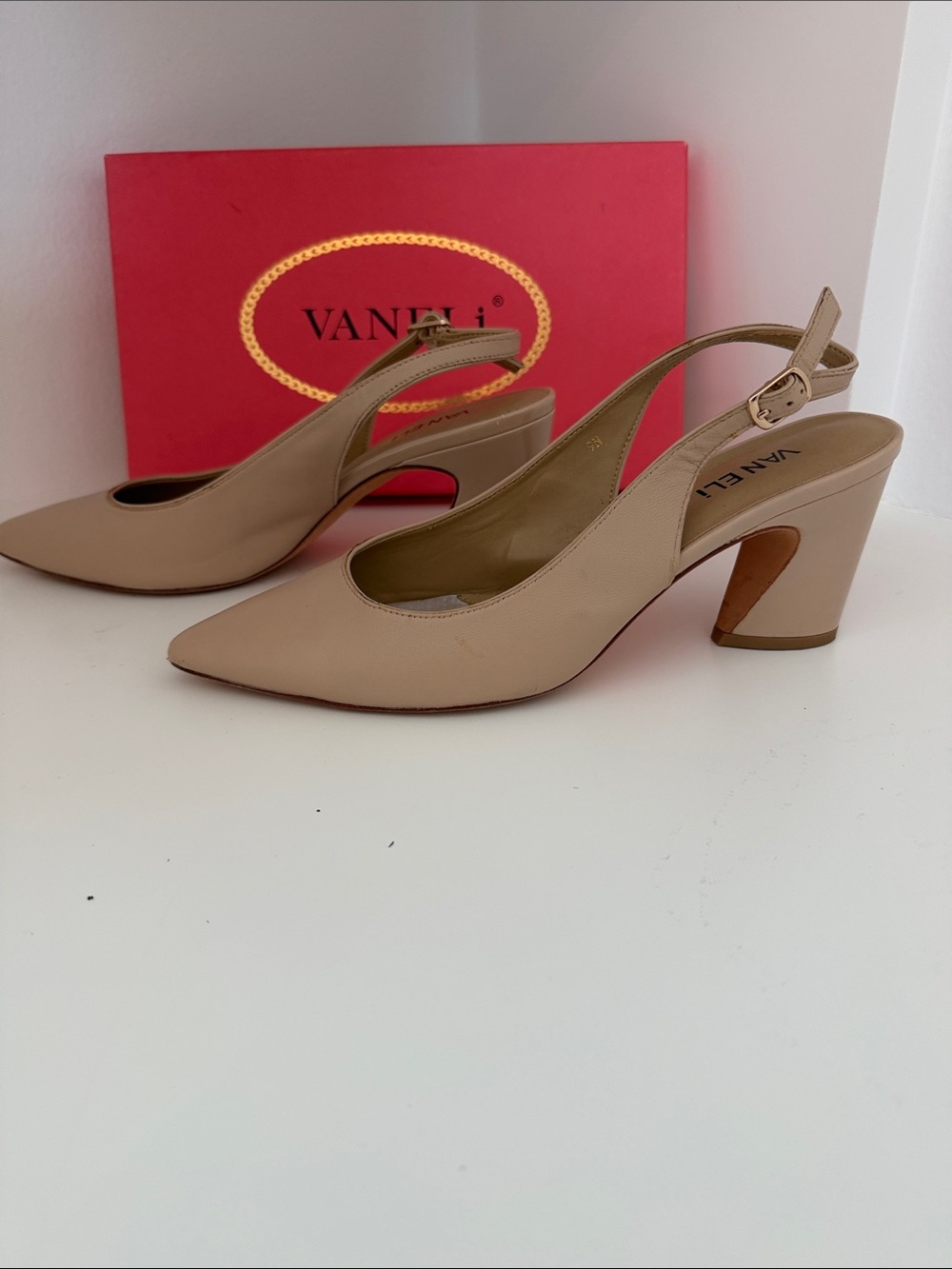 Vaneli 9Narrow Beige Pointed-Toe Slingback Pumps - Picture 3 of 6